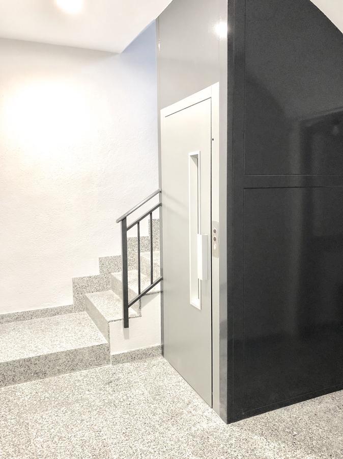 Plaza 5 Carabanchel Apartment Мадрид Экстерьер фото